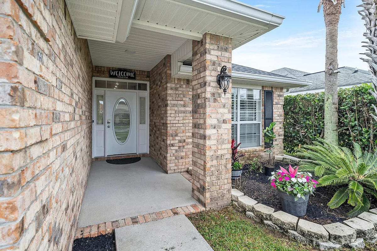Building Photo - 261 Sandy Cay Dr