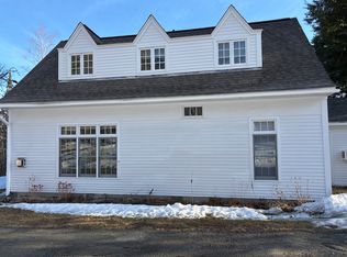 74 Guider Ln, Bethlehem, NH 03574