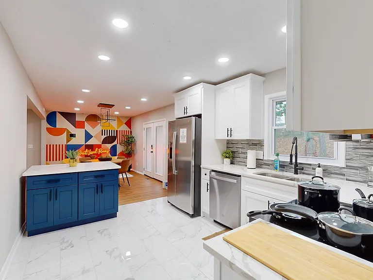 Modern Chef's Kitchen