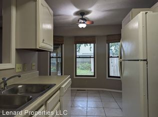 4044 S Franklin Ave, Springfield, MO 65807