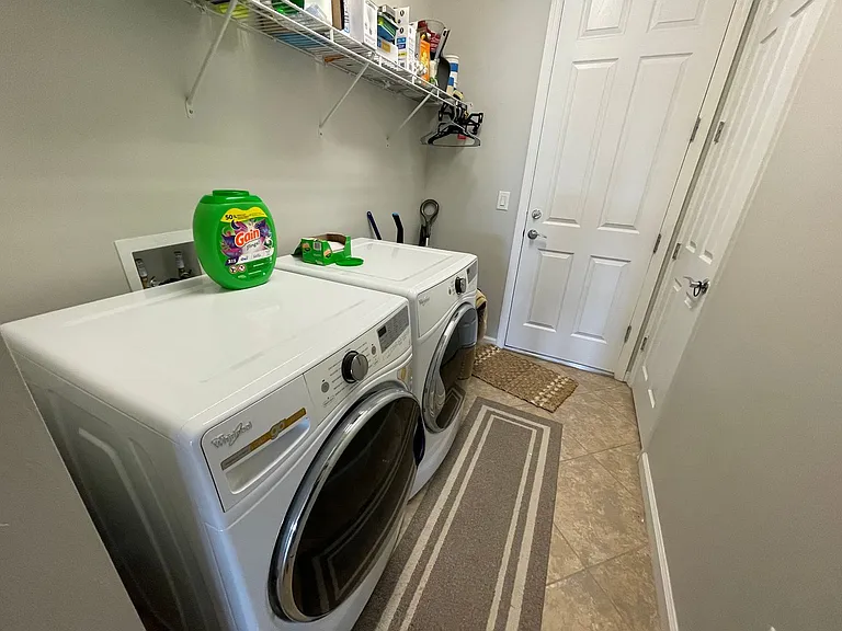 7631 Jacaranda Ln — Photo 33