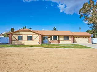 19182 Kinai Rd, Apple Valley, CA 92307