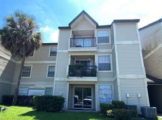 1932 Lake Atriums Cir APT 77, Orlando, FL 32839