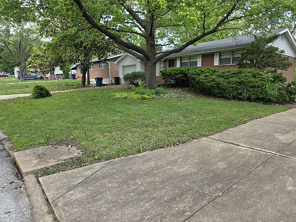 2nd image of 8555 Loyd Dr