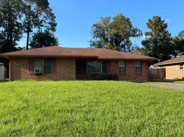 6045 S Howell Dr, Baton Rouge, LA 70805