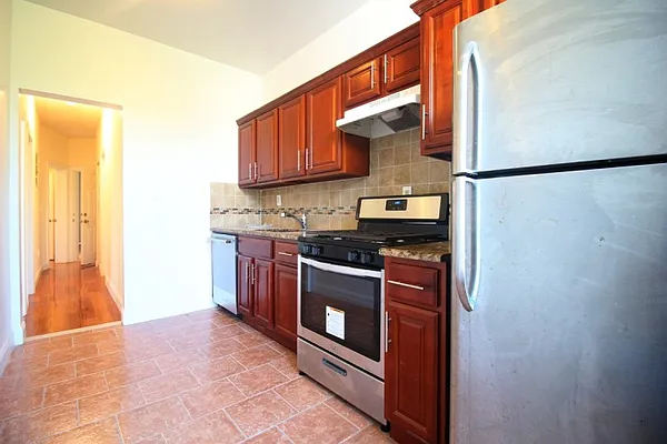 Rented by Next Door Realty NYC | media 26