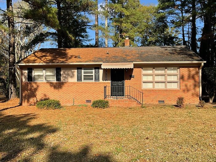 1st image of 3210 Shamrock Dr