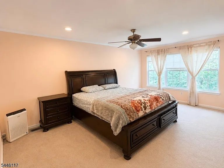 38 Gordon Cir — Photo 10