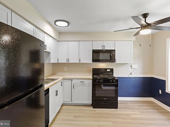 5th image of 14816 Emberdale Dr