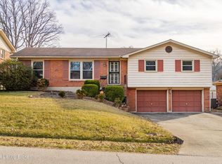 1538 Knight Rd, Louisville, KY 40216