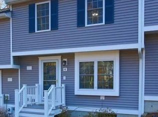 4 Benjamin Landing Ln, Franklin, MA 02038