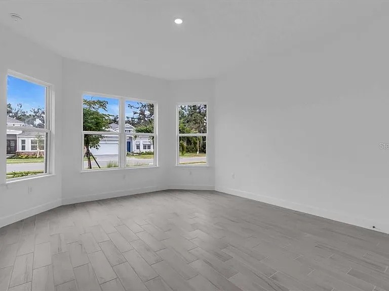 10176 Silent Night Ln — Photo 20