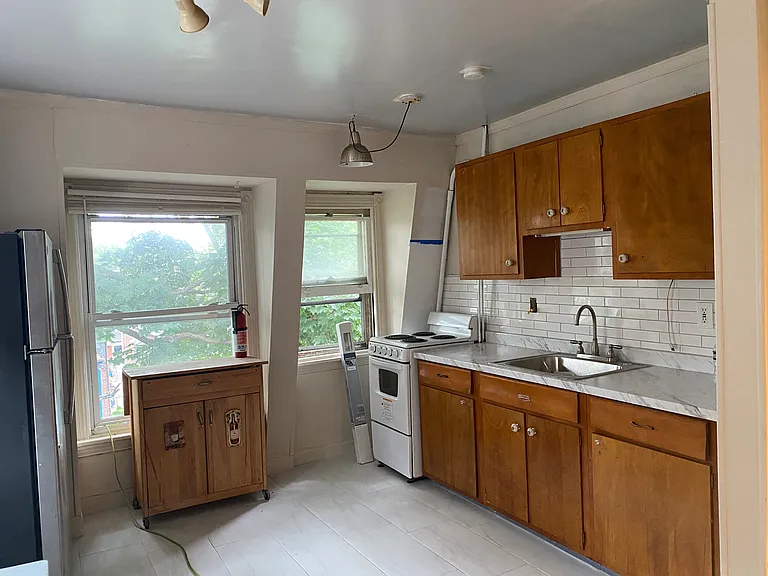 4825 Cedar Ave #3 — Photo 8