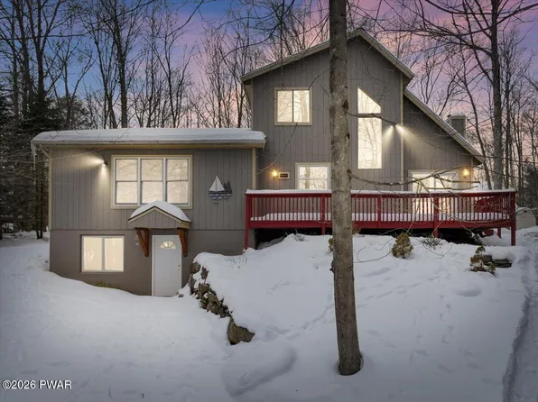 1114 Commanche Cir, Lake Ariel, PA 18436