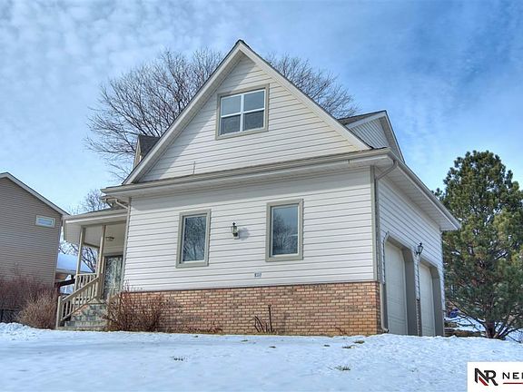 3rd image of 1008 E Aberdeen Dr