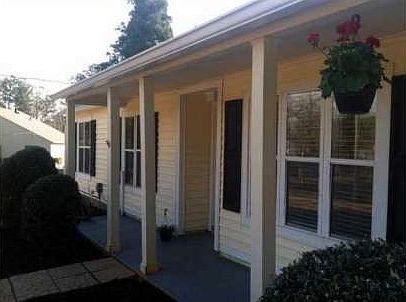 4th image of 114 Mornington Cir