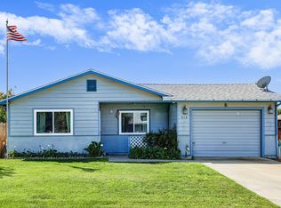 513 E Prospect Ave, Exeter, CA 93221