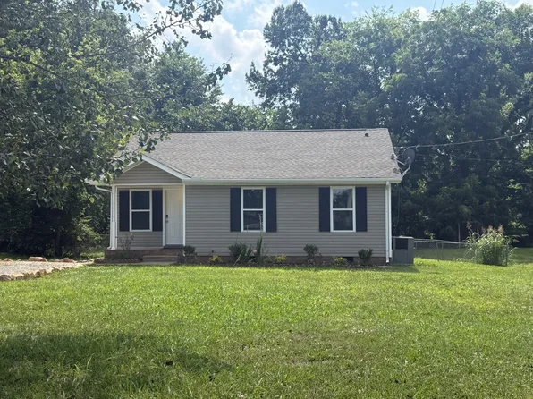 837 Princeton Cir, Clarksville, TN 37042