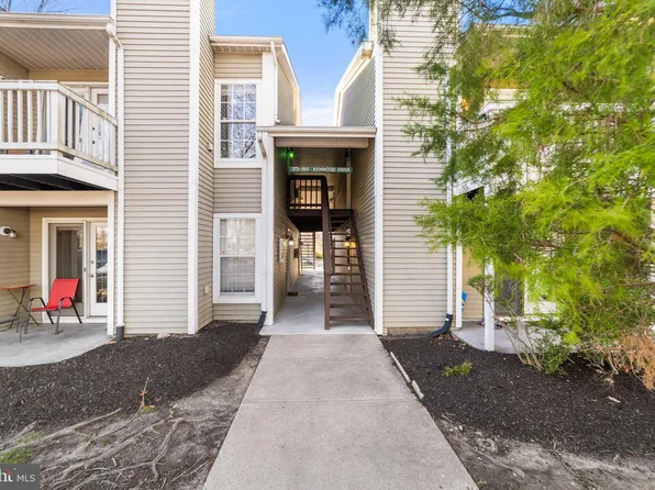 178 Kenwood Dr, Sicklerville, NJ 08081