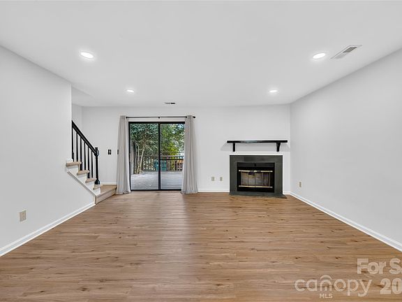 5th image of 8426 Rust Wood Pl