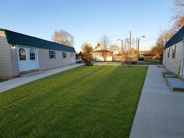 14 N Plains Rd APT A, The Plains, OH 45780