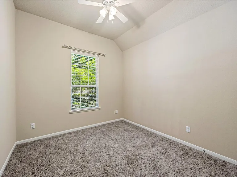 39 Butternut Grove Pl — Photo 19