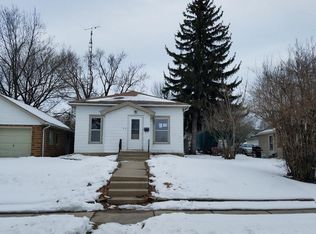 312 8th St SE, Mason City, IA 50401