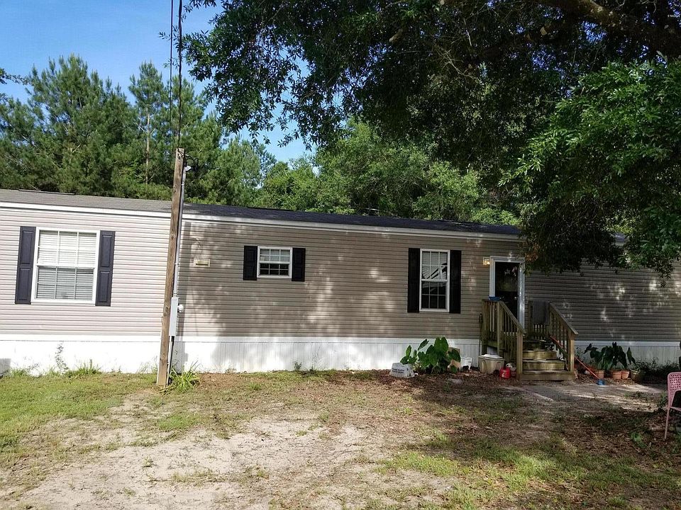 1st image of 9248 N Pine Dr