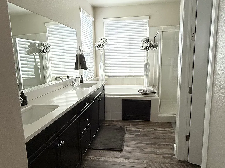 1397 E Via Viola Way — Photo 27