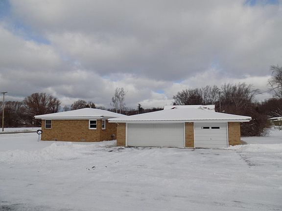 4th image of 7953 1st St