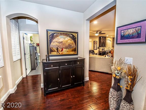 4th image of 9751 Fox Estate St