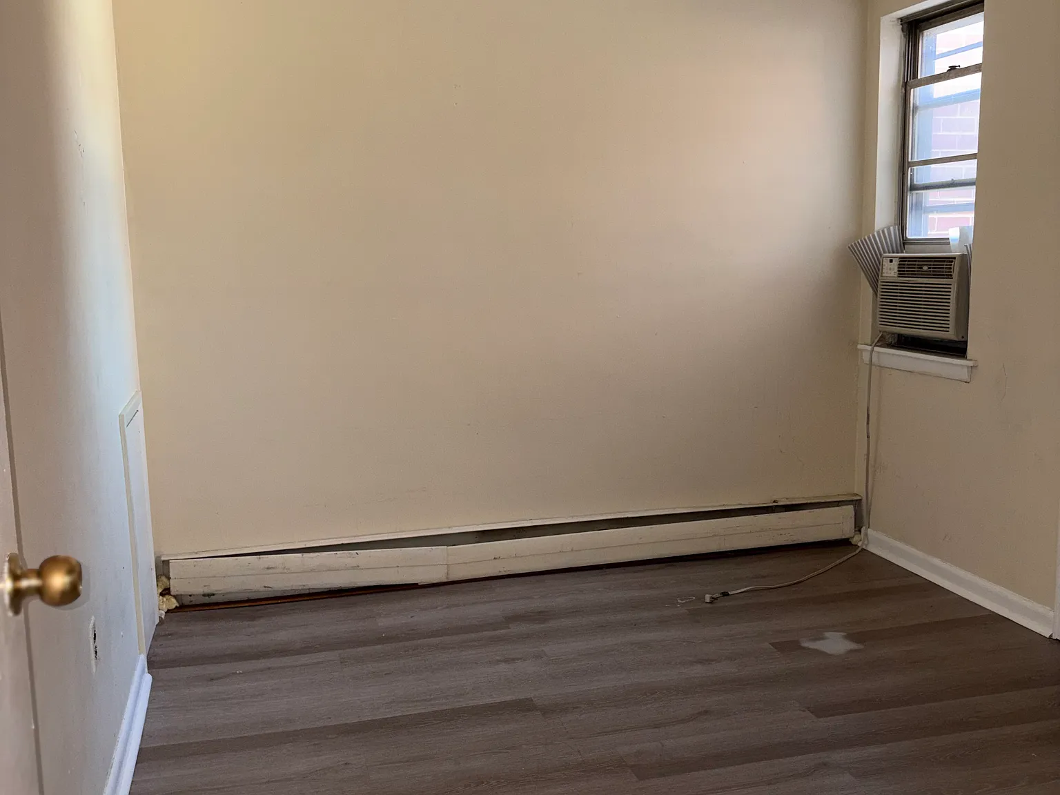 2 bed, 1.5 bath, 850 sqft, $1,200 — Photo 3