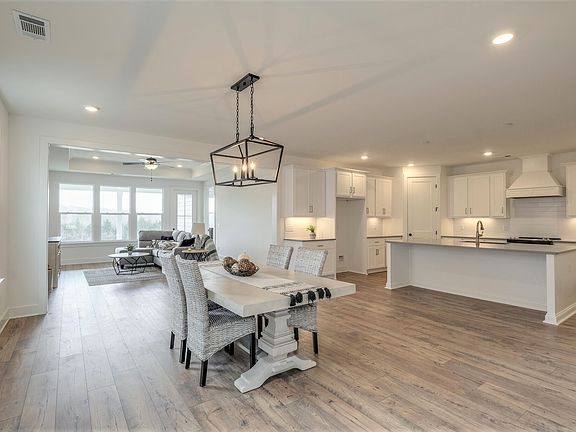 5th image of 6127 Saxlingham Pl Lot 103