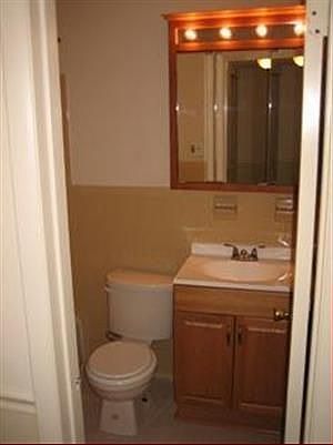 2nd image of 502 Congress Ave APT 310