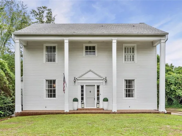 3863 Old Shell Rd, Mobile, AL 36608