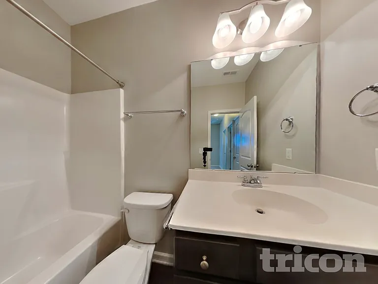28 Ashview Dr — Photo 13