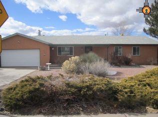 1716 Mesquite Dr, Gallup, NM 87301