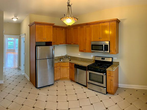 4th image of 2238 N Kimball Ave