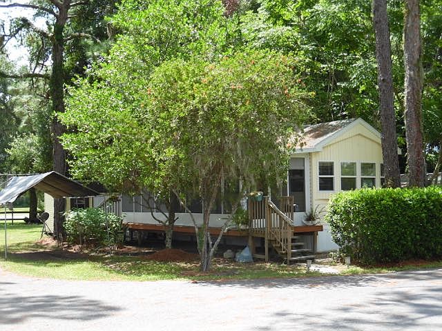 1st image of 1410 NW 21st Ln