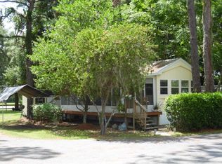 1410 NW 21st Ln, Lake Panasoffkee, FL 33538