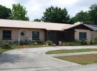 1240 Tulipwood Dr, Seffner, FL 33584