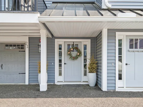 21 Thompson Way, Rye, NH 03870