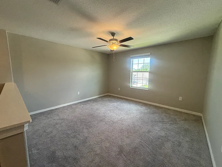 5415 Amaryllis Garden St — Photo 22