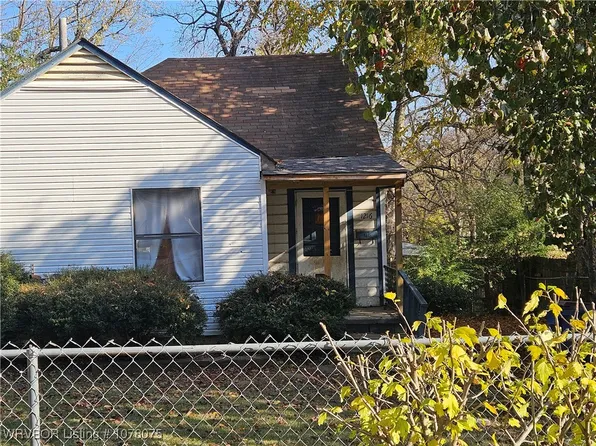 1216 N 45th St, Fort Smith, AR 72904