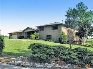 2876 W Farm Rd 88, Springfield, MO 65803