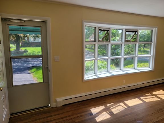 Entrance into living room