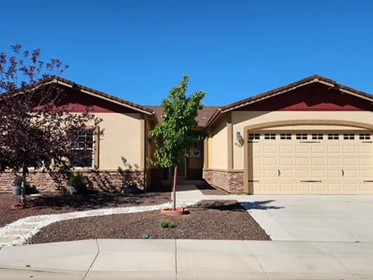 18187 Kodiak Bear Ct — Photo 2