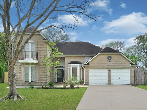 4510 Beechcraft St, Seabrook, TX 77586