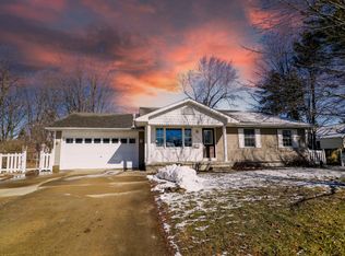 36401 Gierk St, Richmond, MI 48062