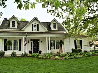 4505 Mattis Rd, Saint Louis, MO 63128